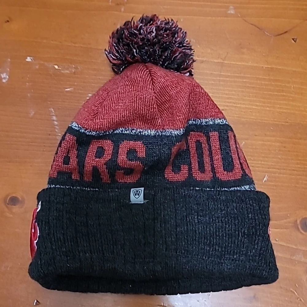 Cougars World WSU Beanie Hat Men's‎ One Size OSFM Red Black Pom Knit Cap